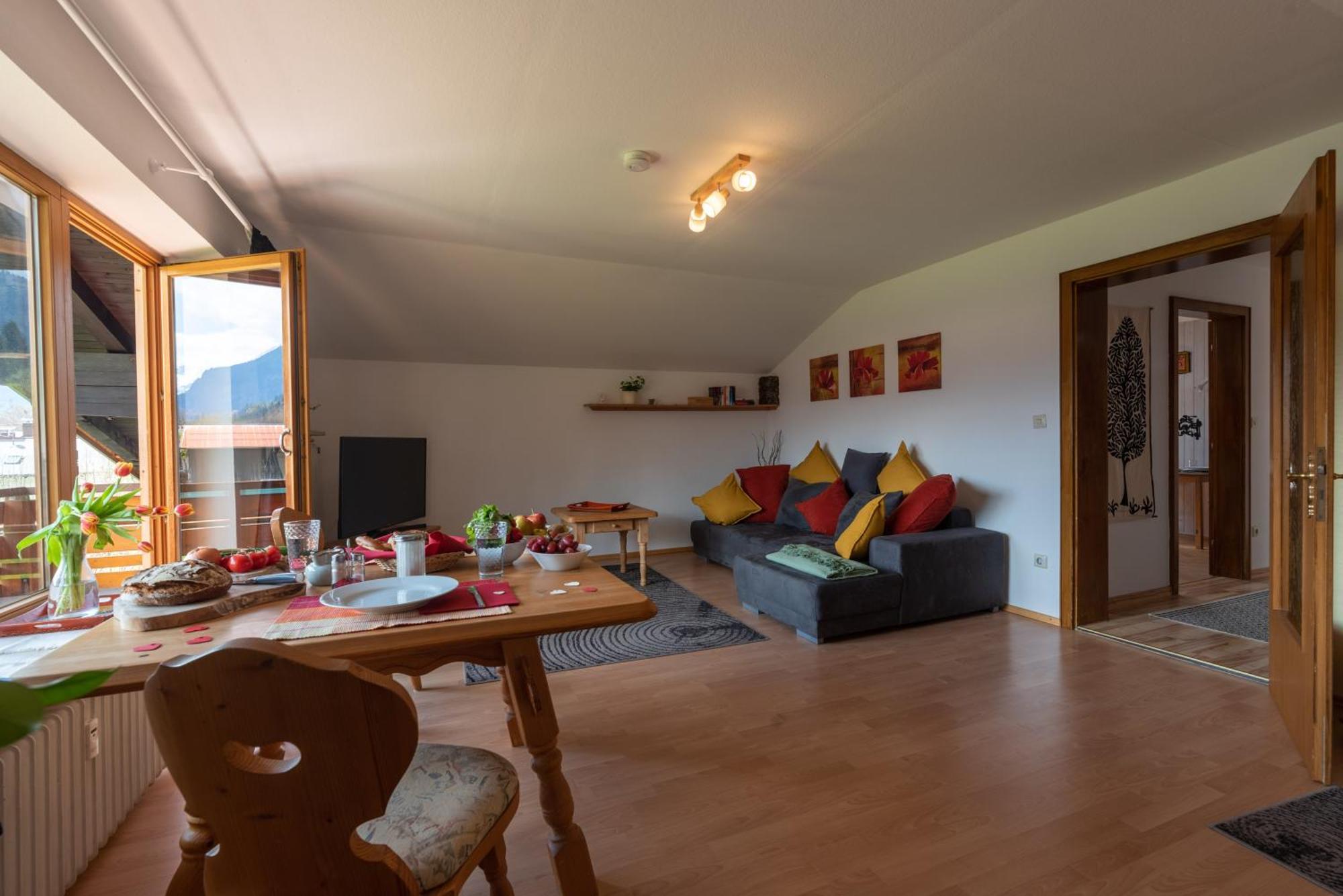 Scheer Apartment *